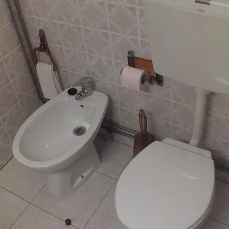 Guest house Rainha Santa *